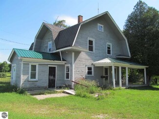21845 170th Ave, Tustin, MI 49688