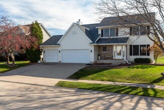 3831 Raleigh Ave, Bettendorf, IA 52722
