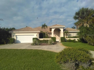 2 Arlington Dr, Placida, FL 33946