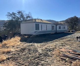 37575 Shadybrook Ln, Squaw Valley, CA 93675