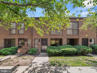1806 Bryant St NE Unit 1806, Washington, DC 20018