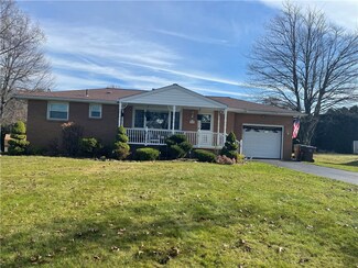 619 S Mercer Ave, Hermitage, PA 16148