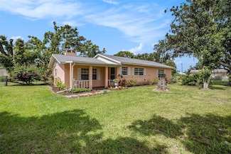235 Old Welcome Rd, Lithia, FL 33547