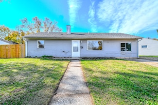 128 Marchmont Dr, Fairborn, OH 45324