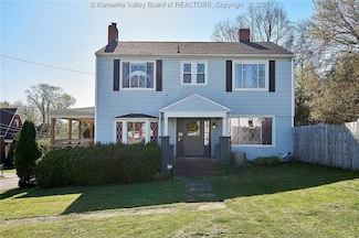607 Piccadilly St, Charleston, WV 25302