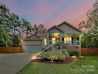 4012 Cypress Cir, Lancaster, SC 29720
