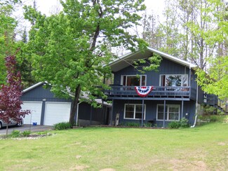 10176 Lakeview Dr, Atlanta, MI 49709