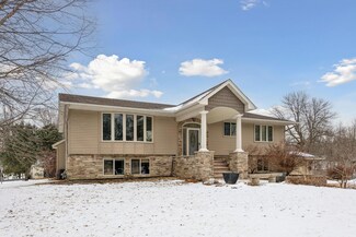 7875 Hyacinth Ave, Victoria, MN 55386