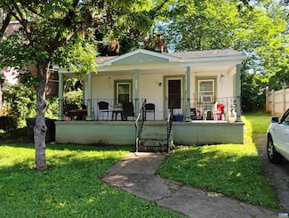 1411 Vine St, Charlottesville, VA 22902