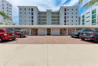 226 Golden Gate Point Unit 44, Sarasota, FL 34236