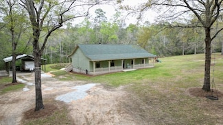 4690 Settles Rd, Molino, FL 32577