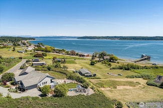 2011 Armstrong Rd, Coupeville, WA 98239