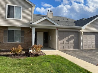 7050 Remington Ct Unit 102, Woodridge, IL 60517