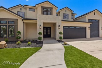 642 Queensridge Dr, Washington, UT 84780