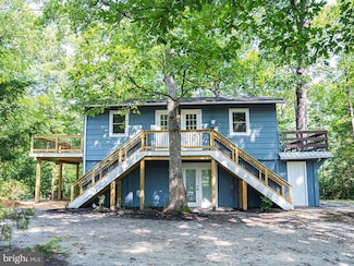 185 Pond Point Ave, Walkerton, VA 23177