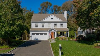 18 Saint Claire Ave, Old Greenwich, CT 06870