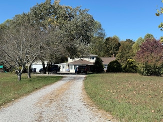 3601 Beech Grove Rd, Science Hill, KY 42553
