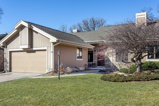 3430 Valley Creek Cir, Middleton, WI 53562