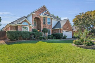 541 Avondale Dr, Grapevine, TX 76051
