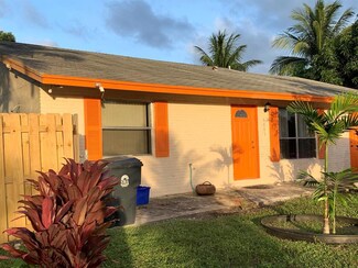 4803 Spartacus Dr, Lake Worth, FL 33463