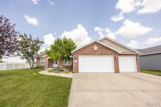 1213 Pisa Dr, Caseyville, IL 62232