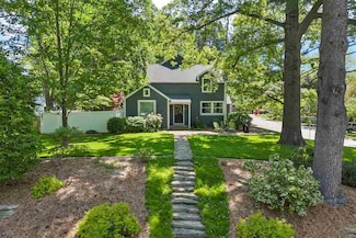 306 Lee St, Iowa City, IA 52246
