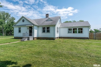 4418 11th St, East Moline, IL 61244