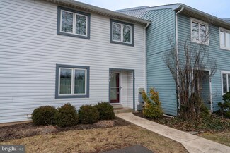 104 Kelso Ct, Chalfont, PA 18914