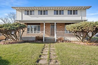 22272 Cornell Ave, Sauk Village, IL 60411