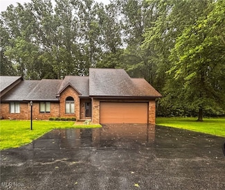 4454 Willow Creek Dr SE Unit 4454, Warren, OH 44484
