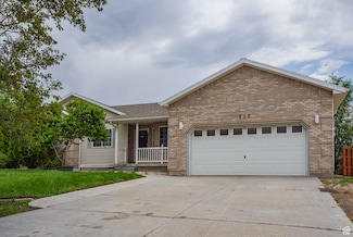 209 Country Club Dr, Stansbury Park, UT 84074