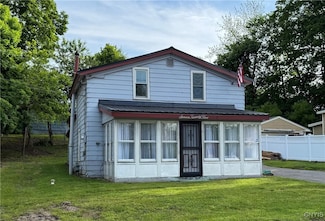 725 Emery St, Fulton, NY 13069