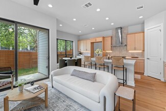 2707 Dulce Ln Unit 12, Austin, TX 78704