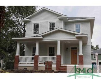 11 E 45th St, Savannah, GA 31405