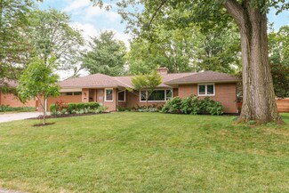4278 Fairoaks Dr, Columbus, OH 43214
