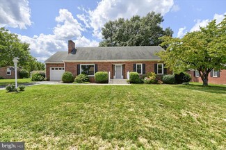 420 Richardson Rd, York, PA 17408
