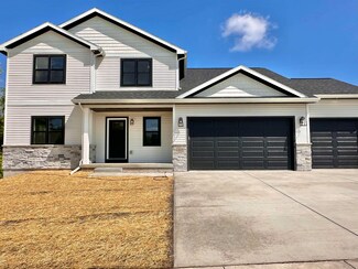 2408 Markens Gate Rd Unit 1, Stoughton, WI 53589
