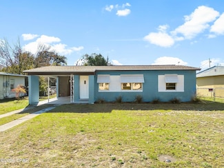 1607 W 13th St, Panama City, FL 32401