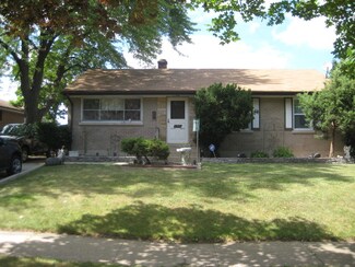 5834 Bohlander Ave, Berkeley, IL 60163