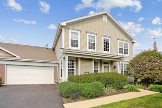 200 St James Pkwy, Sugar Grove, IL 60554