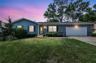 1305 E 101st St, Kansas City, MO 64131