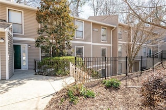 1307 Wynnes Ridge Cir SE, Marietta, GA 30067