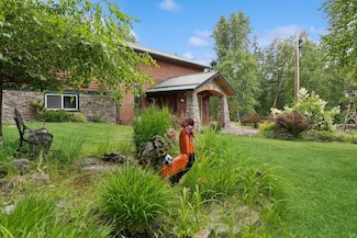 110 Lone Cedar Ln, Columbia Falls, MT 59912