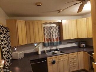13 Sunnyside Dr, Fort Madison, IA 52627