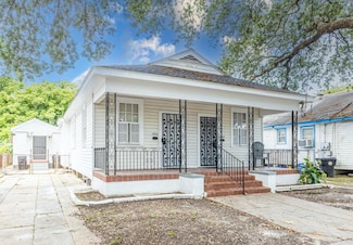 3962 Pauger St, New Orleans, LA 70122