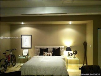 8950 NE 8th Ave Unit 504, Miami, FL 33138