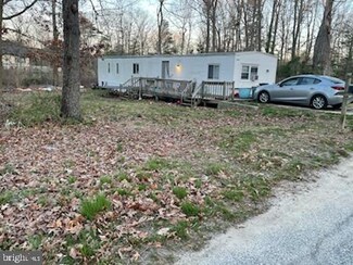 558 Poplar Rd, Millville, NJ 08332