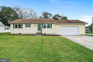 39 Meadow Ave, Wyoming, DE 19934