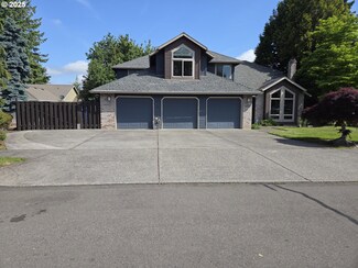 16805 NE Hancock Ct, Portland, OR 97230