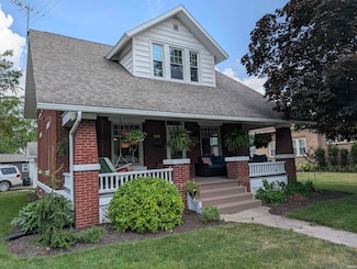 379 Sprunger St, Berne, IN 46711